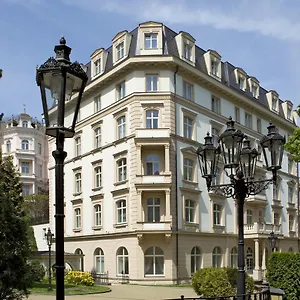 Bristol Kralovska Отель