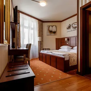 Alfred 3*, Karlsbad Tschechische Republik